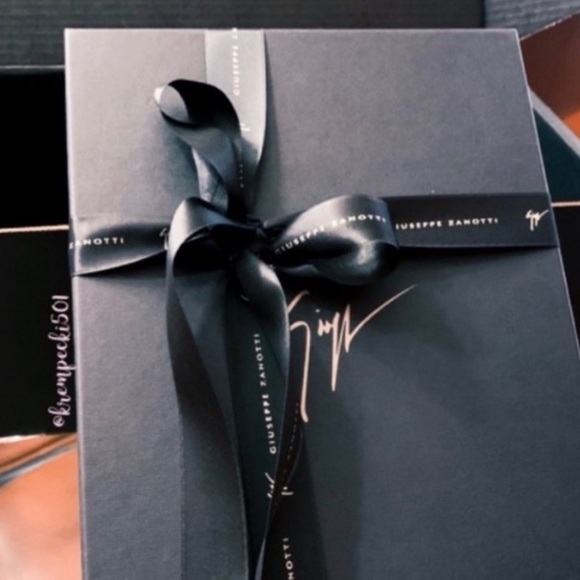 giuseppe zanotti NEW embellished silver loafers - Picture 8 of 8